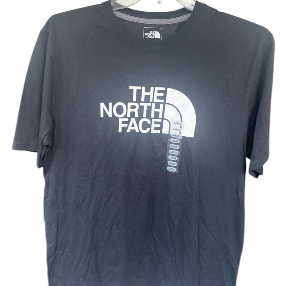 The North Face Black T-Shirt size Large NWT